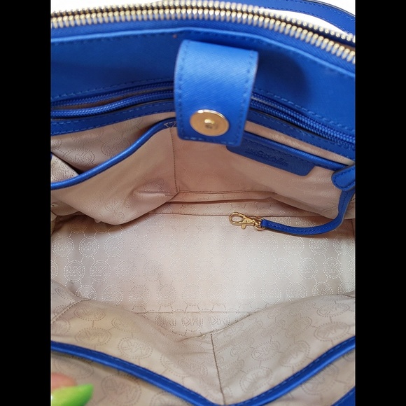 🆕️SOLD💙 - Picture 5 of 8